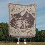 Snuggling Kitties – Woven Blanket