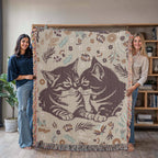 Snuggling Kitties – Woven Blanket